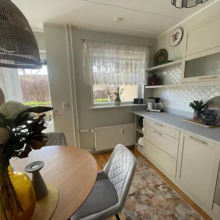 Lejlighed Cozy With A Large Terrace And Sauna!